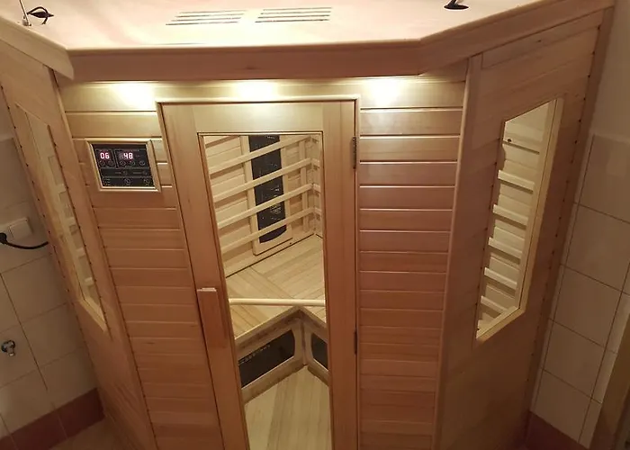 Rekreacna Luna * Вышна-Бока