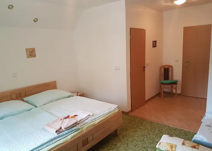 Rekreacna Luna Летний дом Вышна-Бока